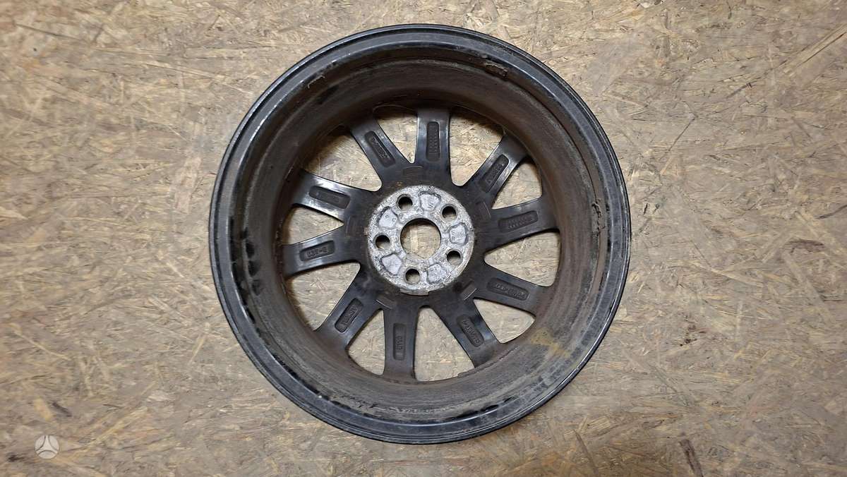 Toyota Yaris Cen31745