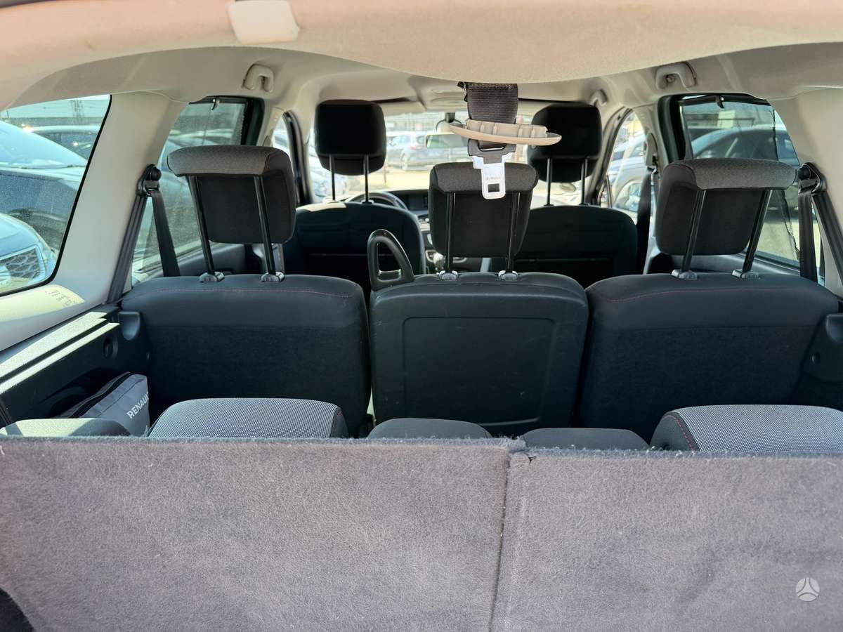 Renault Grand Scenic - 7