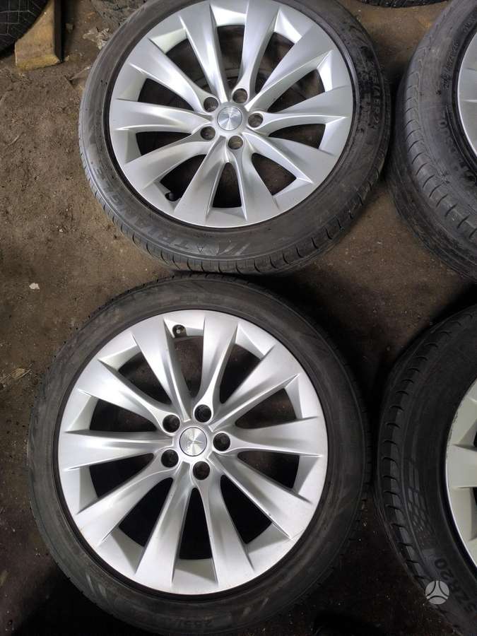 TESLA, легкосплавные , R20