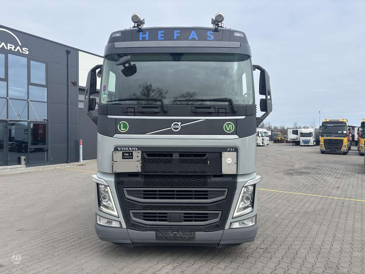 Volvo FH13.460, double sleeper