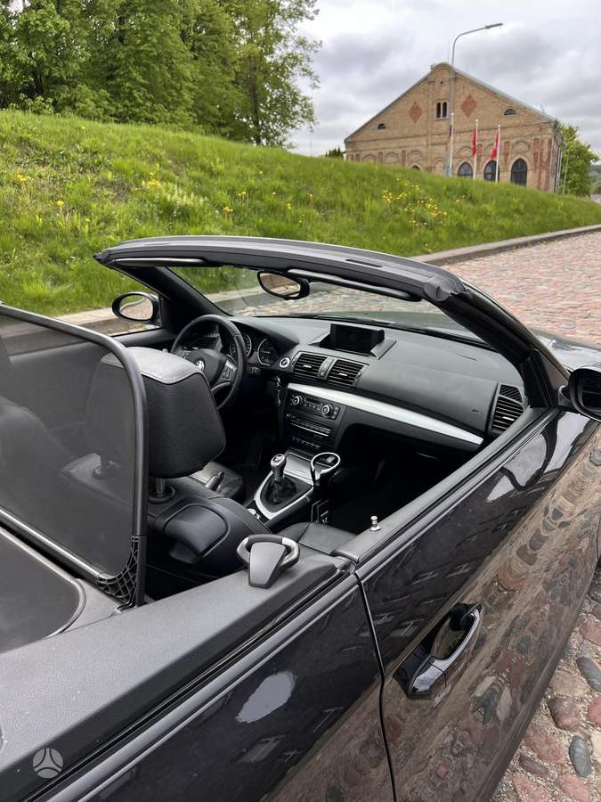 BMW 118, 2.0 l., Кабриолет