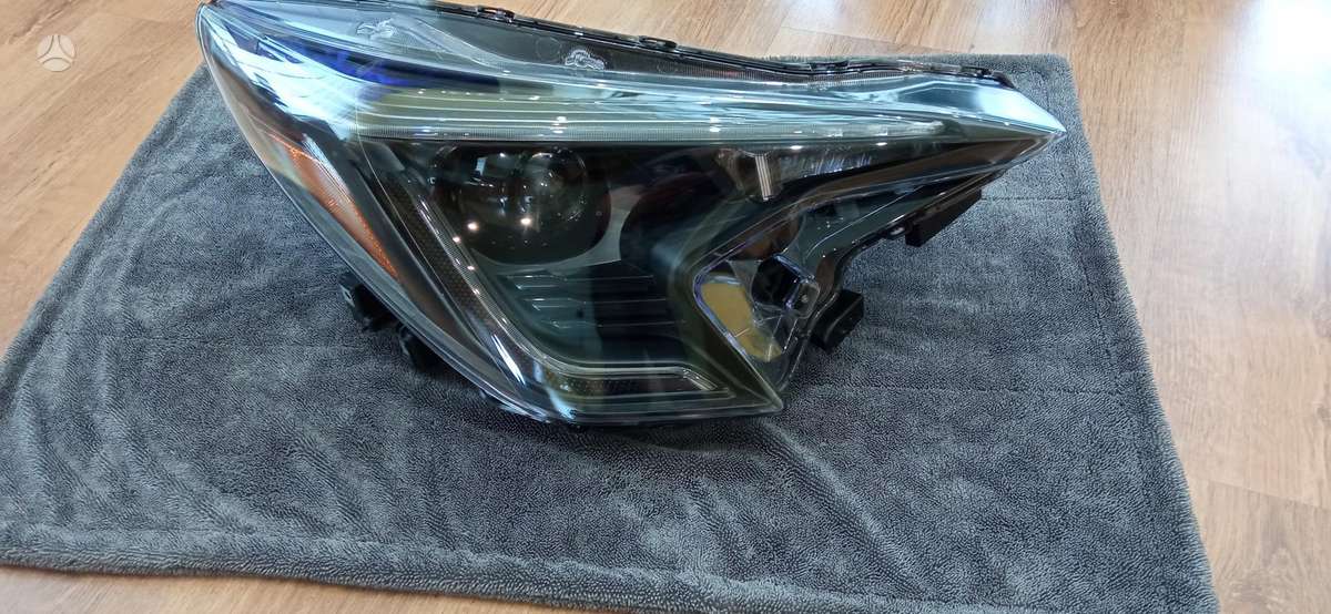 Subaru Ascent lights