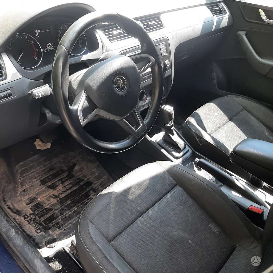 Skoda Rapid, 1.2 l., Хэтчбек
