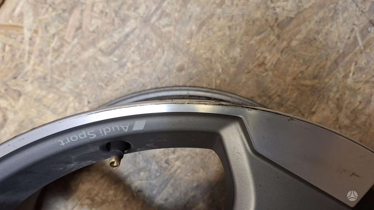 Audi A3, 8V0601025, Cen31649