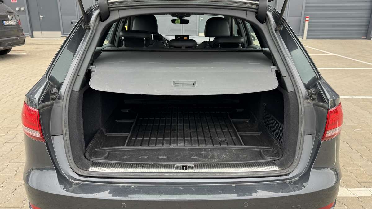 Audi A4, 2.0 l., Универсал