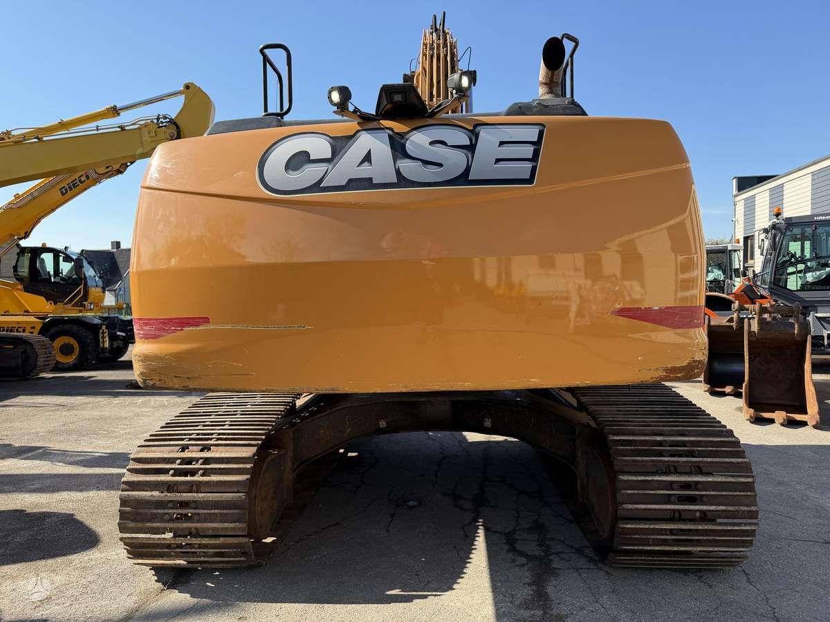 Case CX250D, excavator