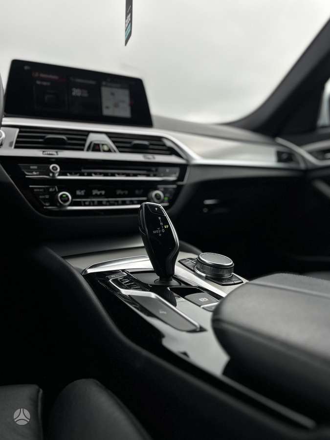 BMW 520, 2.0 l., wagon
