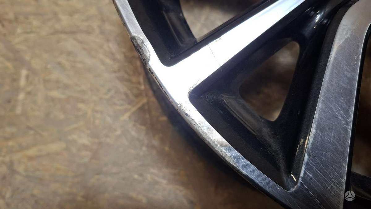 Mitsubishi Outlander Cen31703