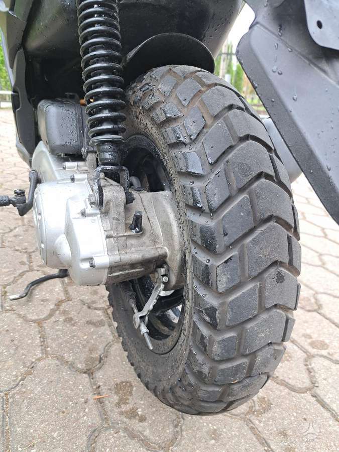 Piaggio Typhoon 49cc, scooters / mopeds