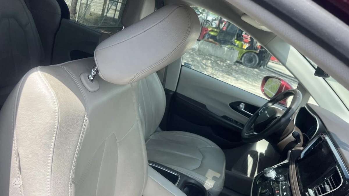 Chrysler Pacifica, 3.6 l., Минивэн