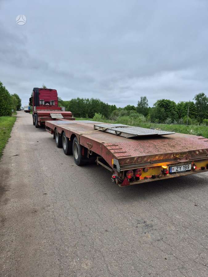 Broshuis, custom trailer / semi-trailer