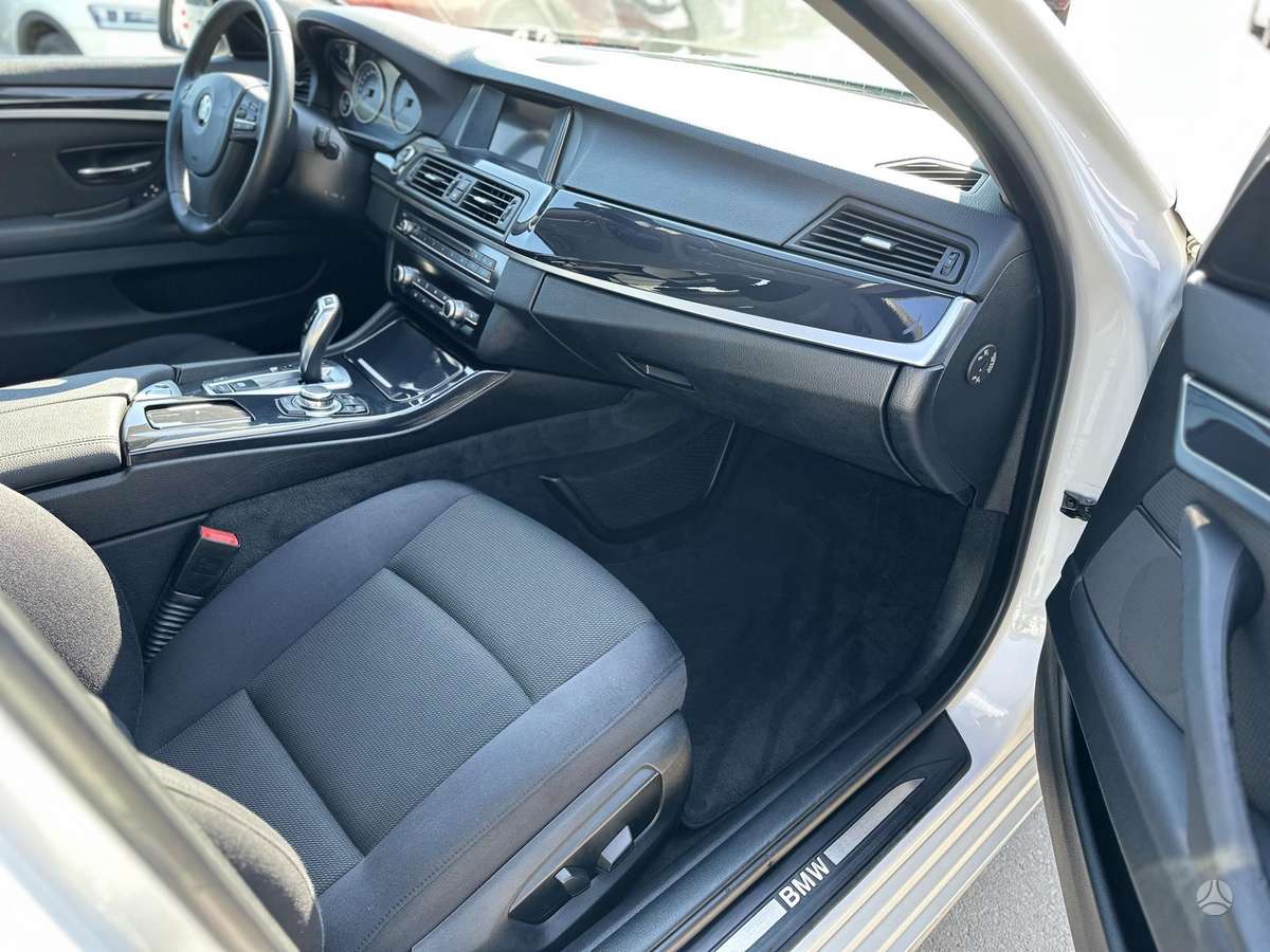 BMW 520, 2.0 l., universalas