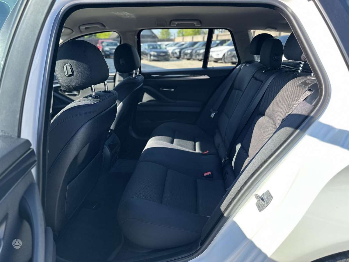 BMW 520, 2.0 l., wagon