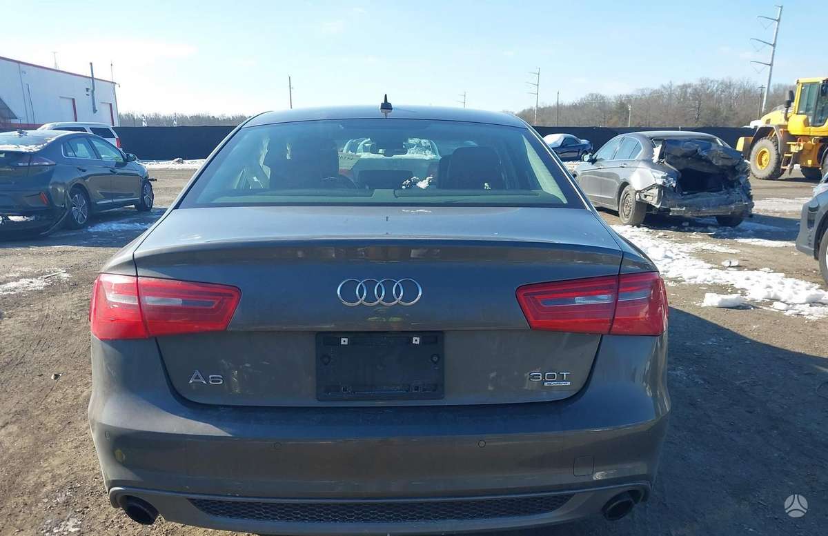 Audi A6, 3.0 l., Седан