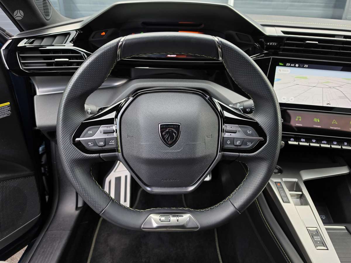 Peugeot 408, 1.2 l., Внедорожник / Кроссовер
