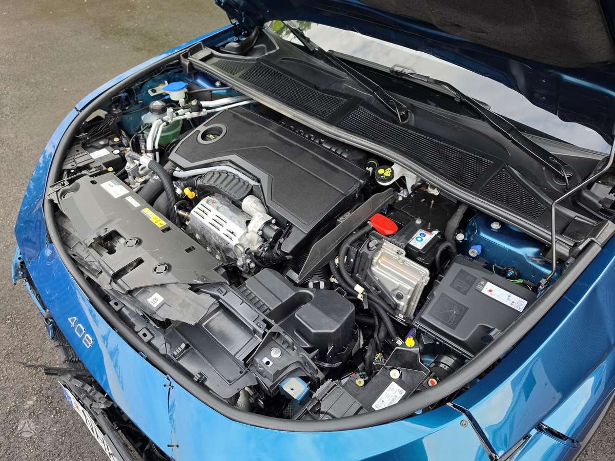 Peugeot 408, 1.2 l., Внедорожник / Кроссовер