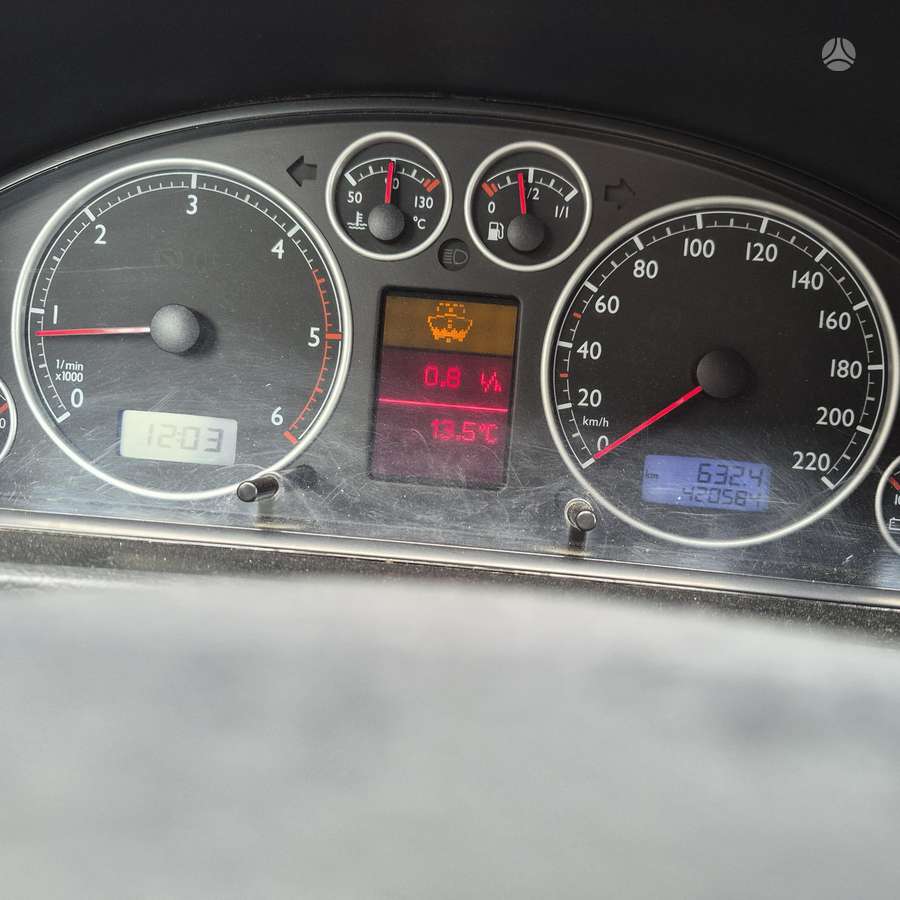 Volkswagen Multivan, 2.5 l., Минивэн
