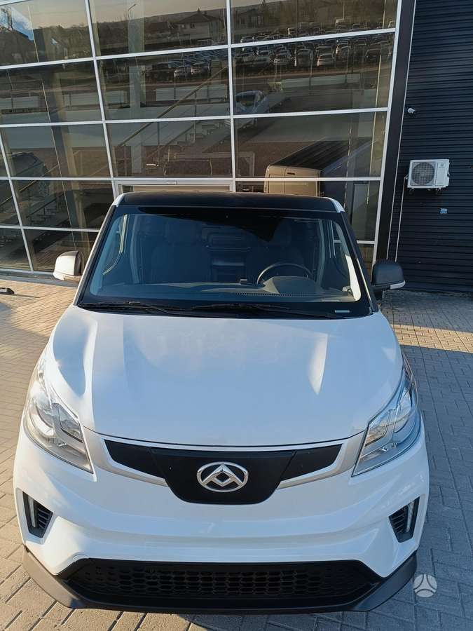 Maxus eDeliver 3, 52 kWh, cargo van
