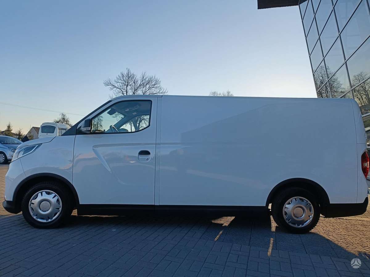 Maxus eDeliver 3, 52 kWh, cargo van