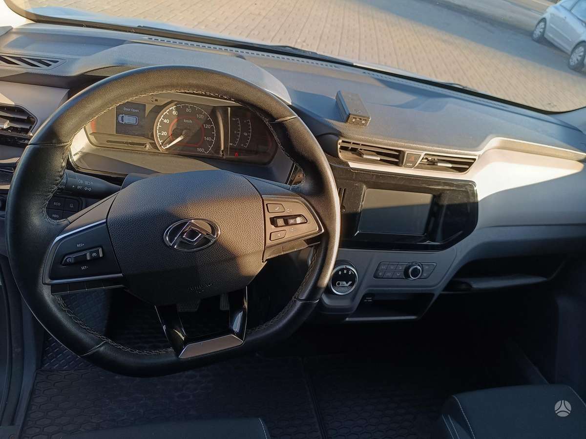 Maxus eDeliver 3, 52 kWh, cargo van