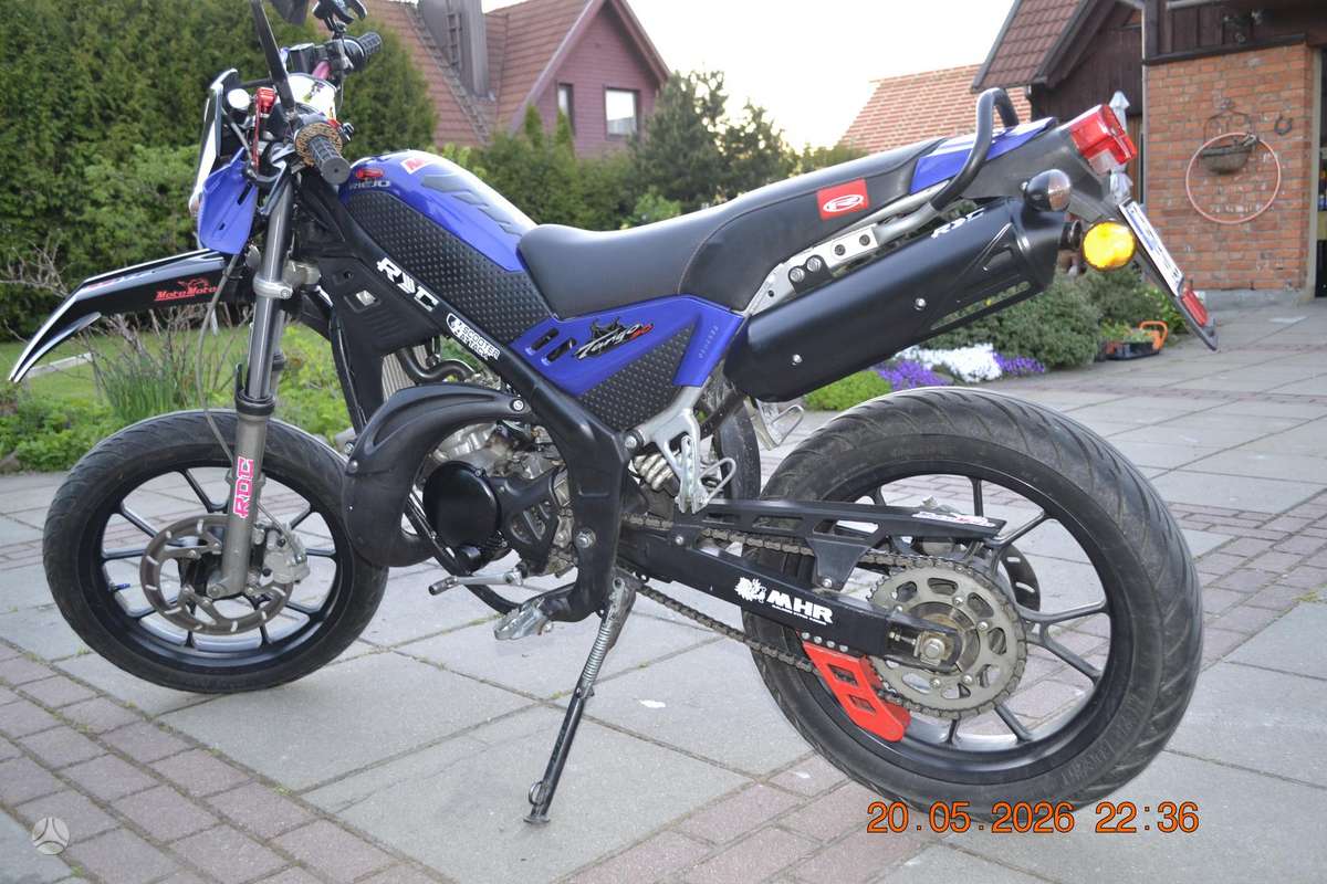 Rieju MRT 50cc, supermoto