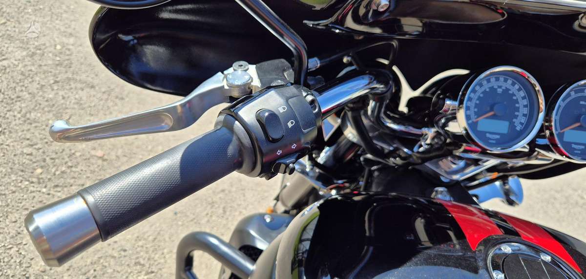 Triumph Rocket III 2294cc, чопперы / круизеры / custom