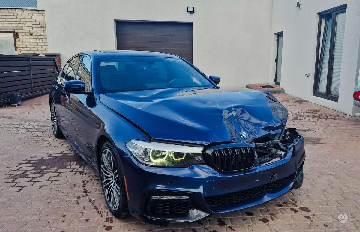 BMW 530, 2.0 l., saloon / sedan