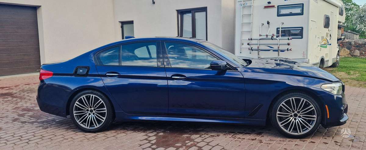 BMW 530, 2.0 l., saloon / sedan