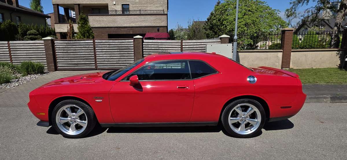 Dodge Challenger, 5.7 l., Купе (coupe)