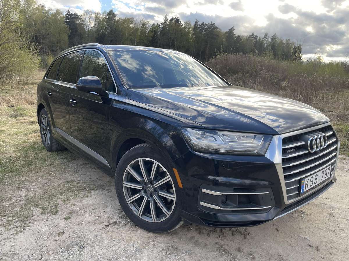 Audi Q7, 3.0 l., off-road / crossover