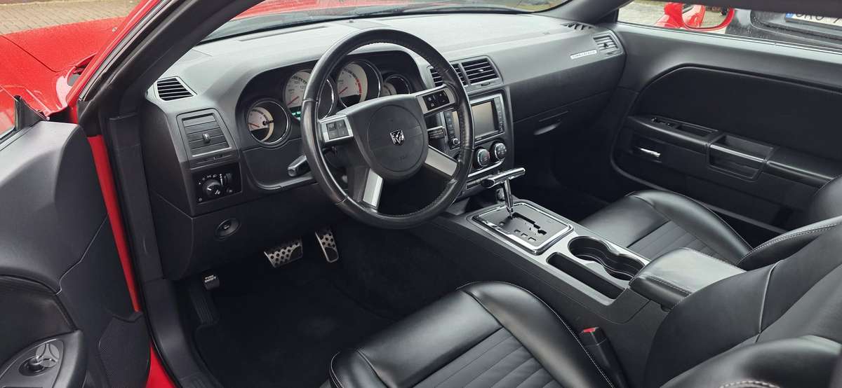 Dodge Challenger, 5.7 l., Купе (coupe)
