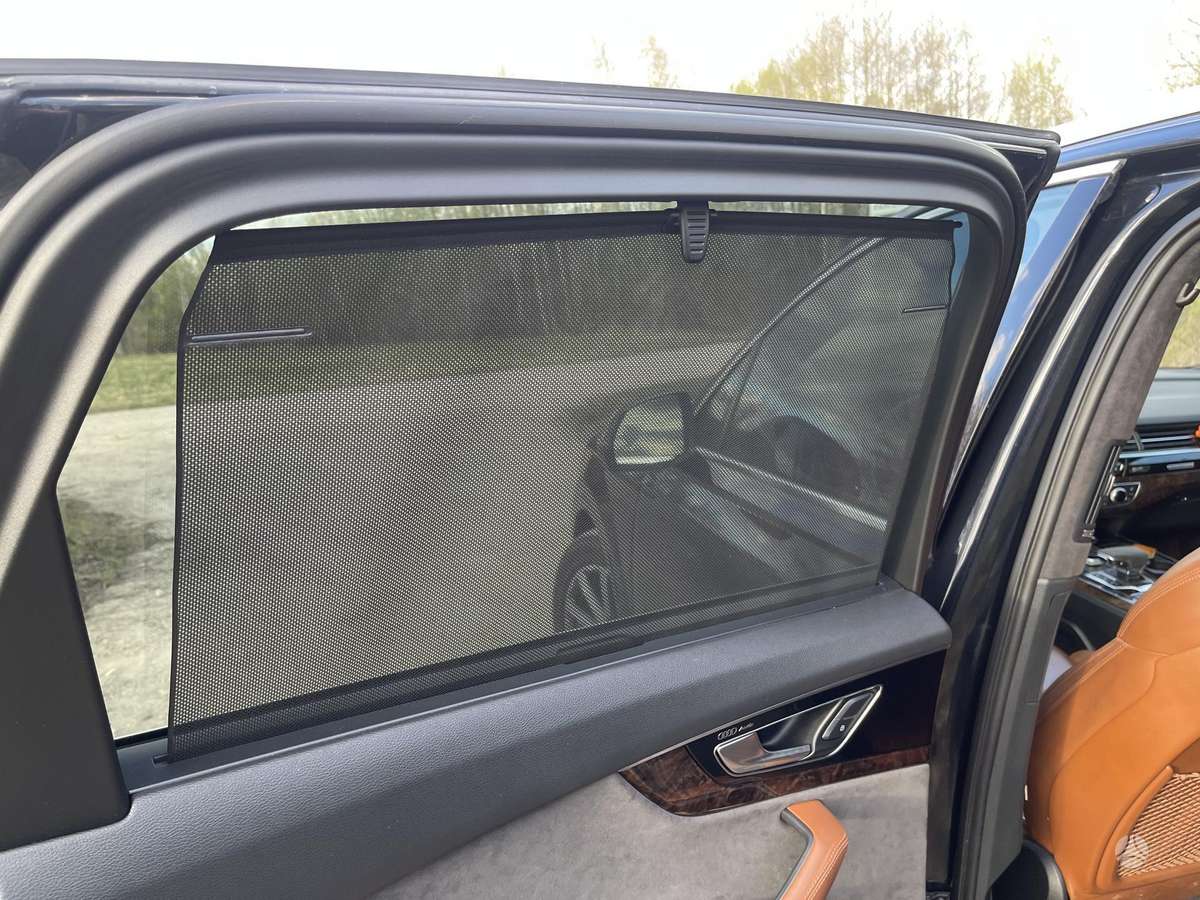 Audi Q7, 3.0 l., off-road / crossover