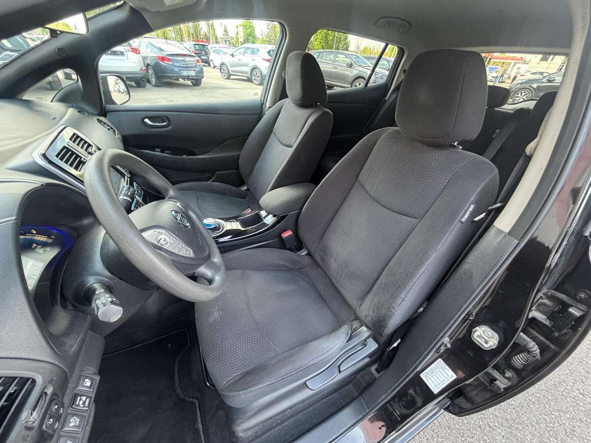 Nissan Leaf, 24 kWh, hatchback