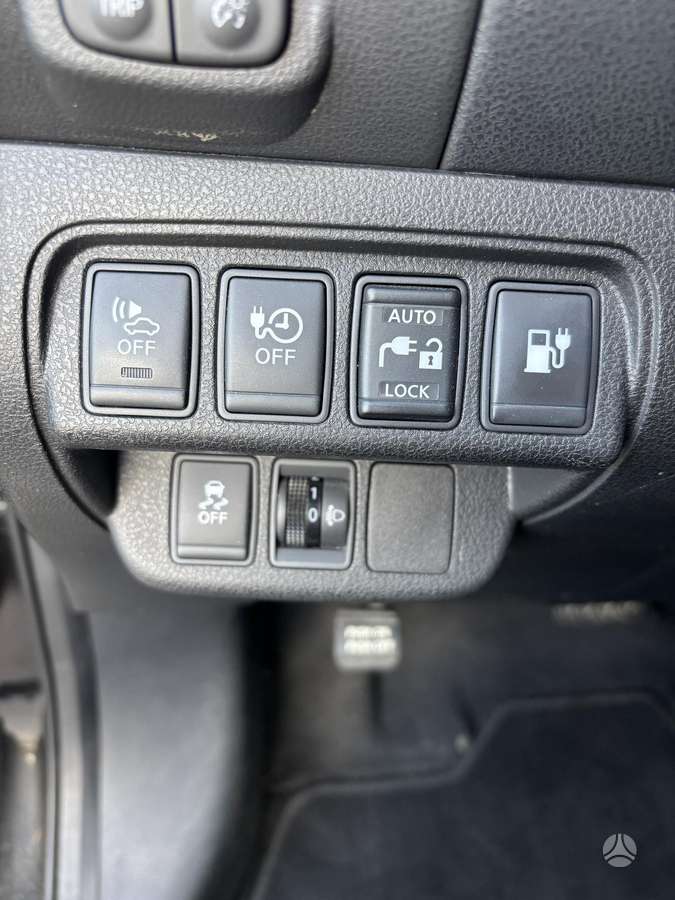 Nissan Leaf, 24 kWh, hatchback