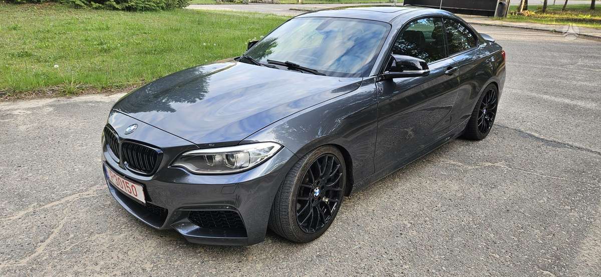 BMW M235, 3.0 l., hatchback