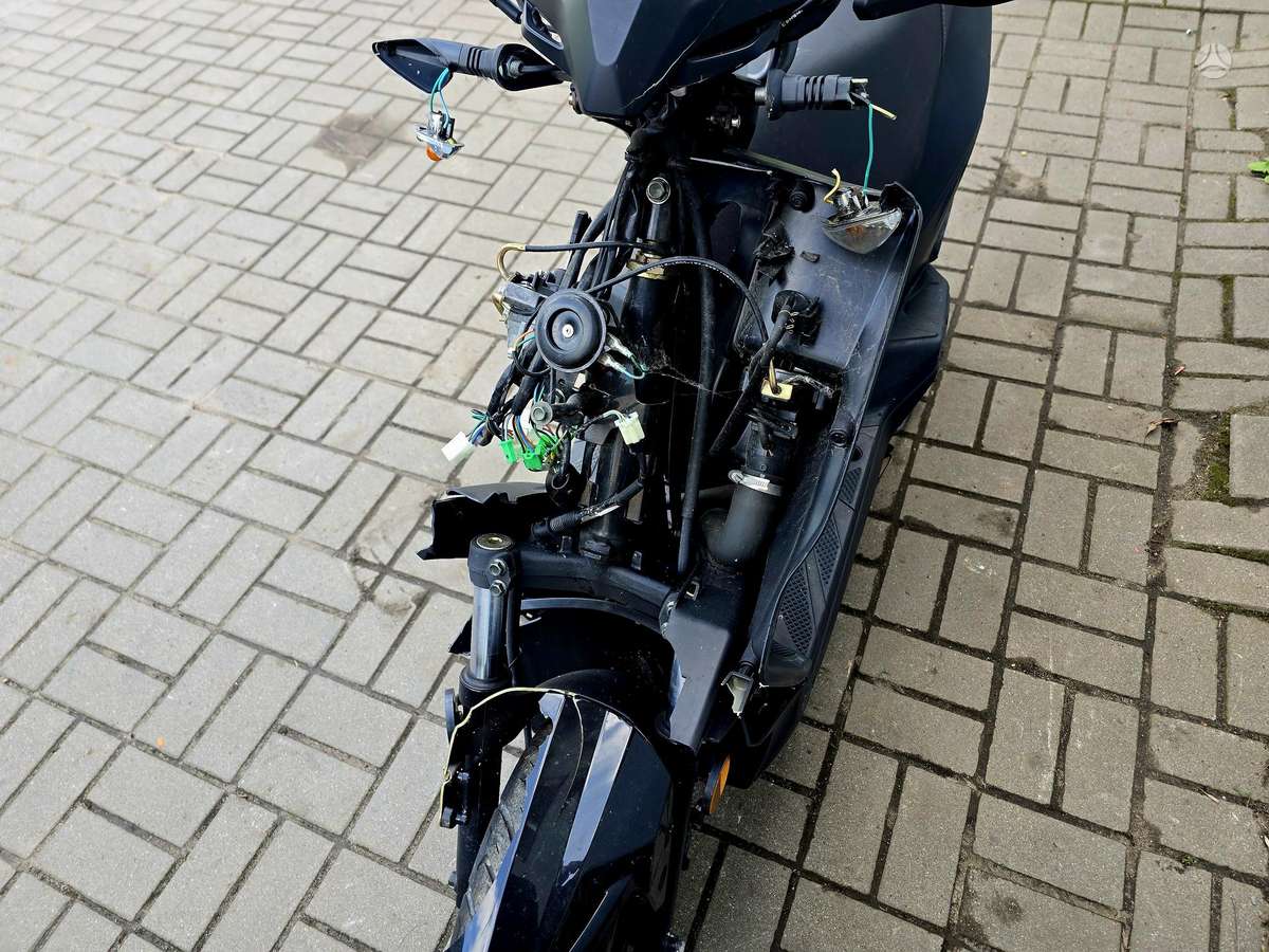 Sym Jet Euro X, scooters / mopeds