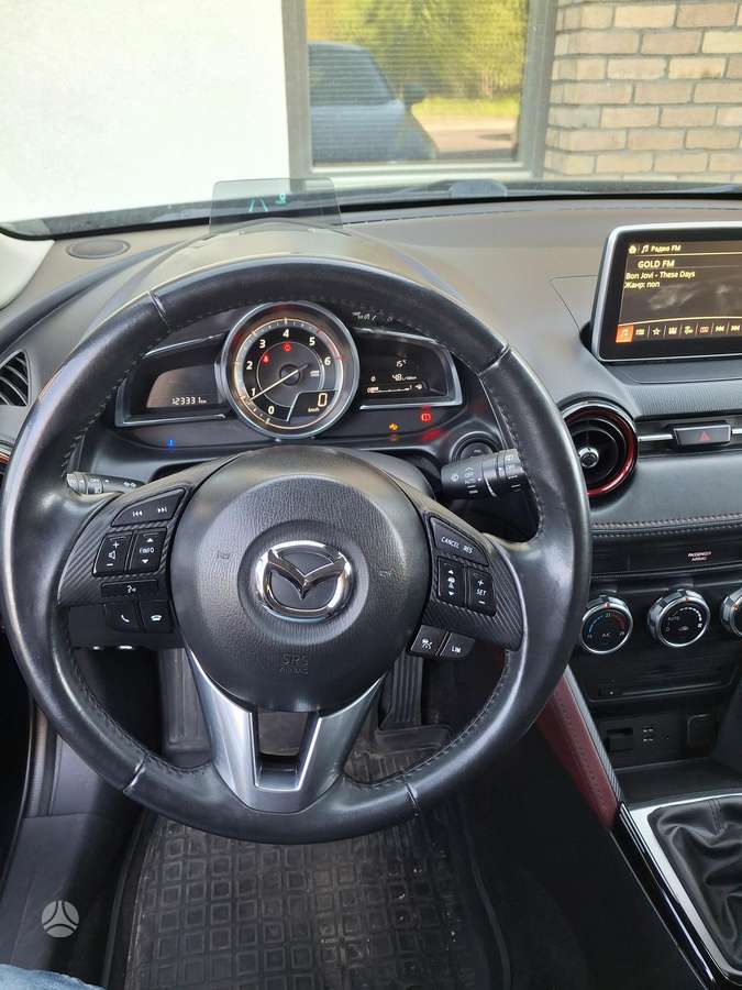 Mazda CX-3, 1.5 l., off-road / crossover