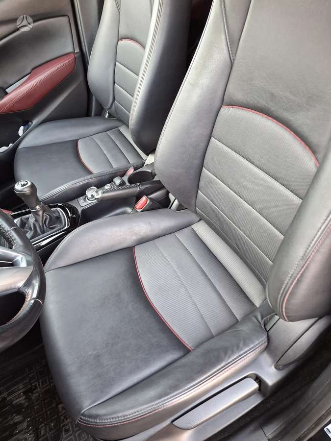Mazda CX-3, 1.5 l., Внедорожник / Кроссовер