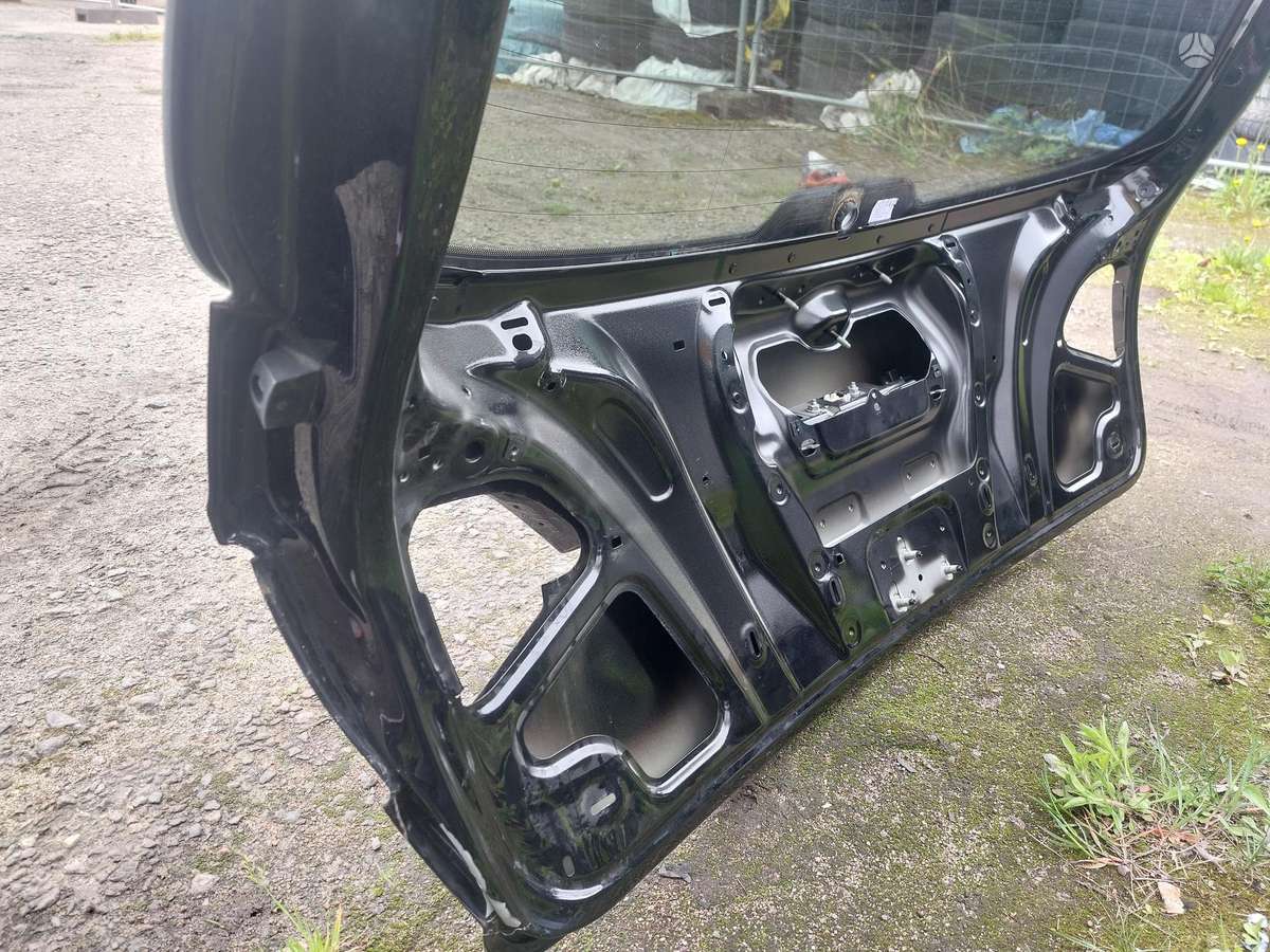 Audi A4 hood (front, rear), windows