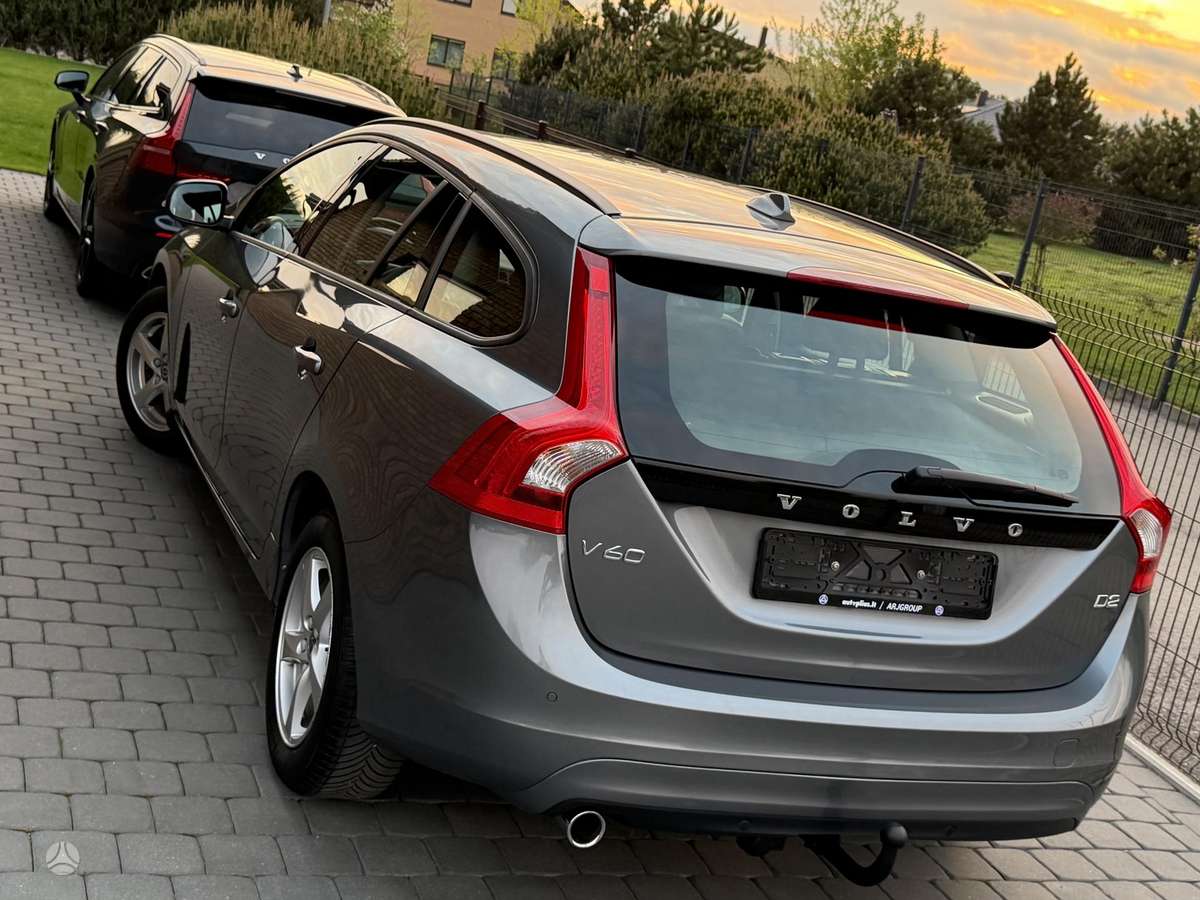 Volvo V60, 2.0 l., Универсал