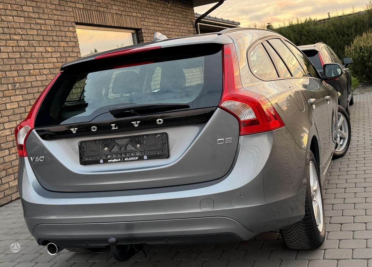 Volvo V60, 2.0 l., Универсал