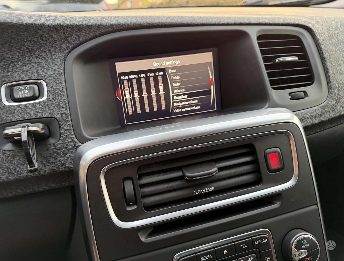 Volvo V60, 2.0 l., Универсал