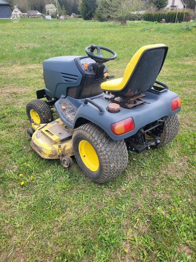 John Deere X495, садовые тракторы