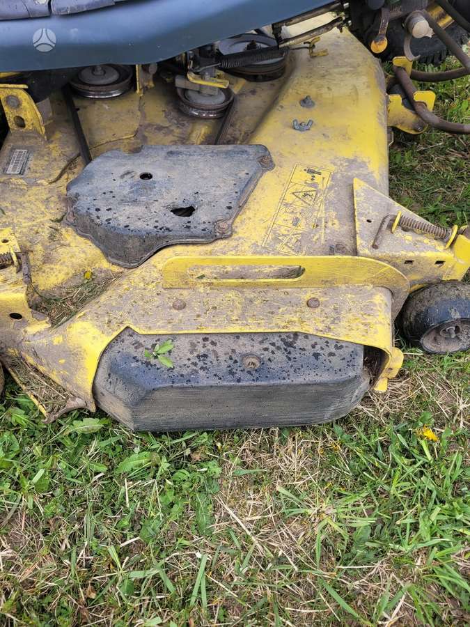 John Deere X495, garden tractors