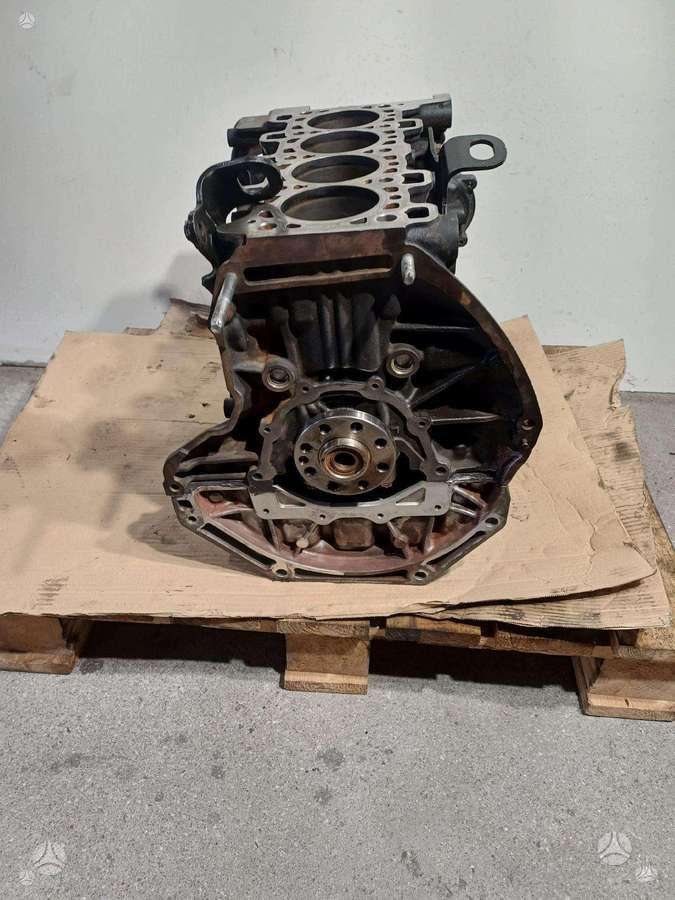 Nissan X-Trail, R9ME414, engine
