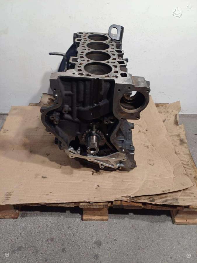 Nissan X-Trail, R9ME414, engine