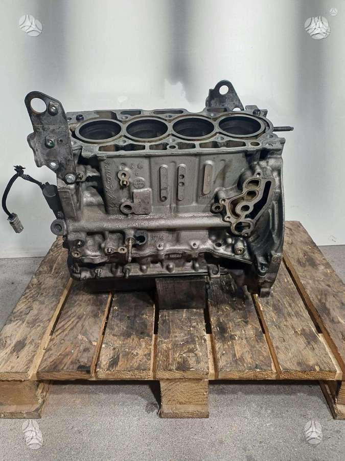 Peugeot 3008, YH01, variklis