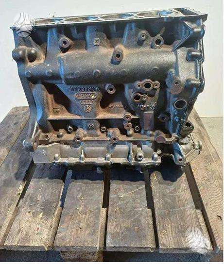 Volkswagen Golf, CCZ, engine
