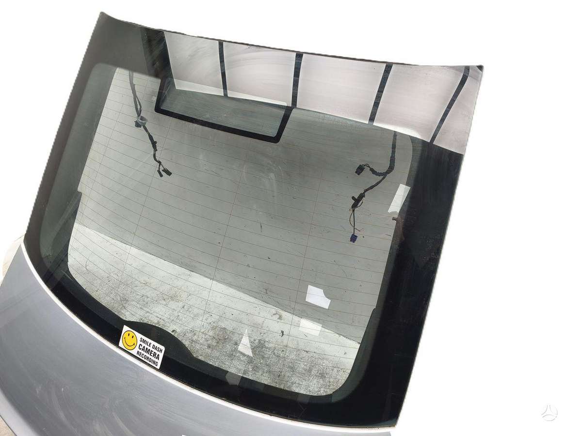 Skoda Superb hood (front, rear)