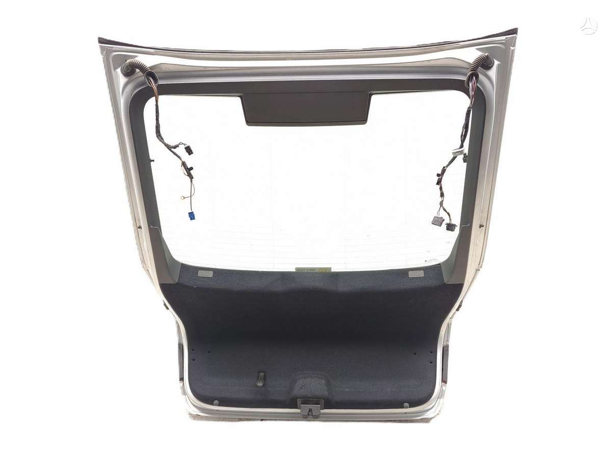 Skoda Superb hood (front, rear)